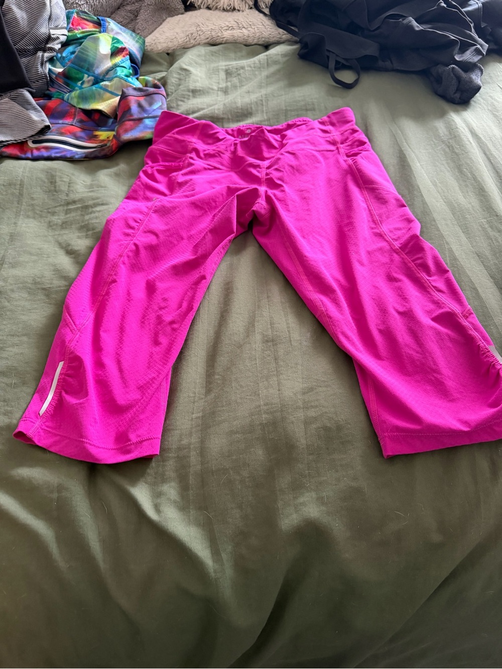 Athleta' Hot Pink Capri Leggings
